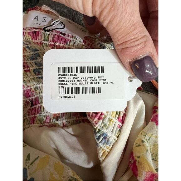 ASTR The Label Dress Womens Small Multicolor Ruched Cami Mini Floral Smocked NWT - Picture 5 of 12